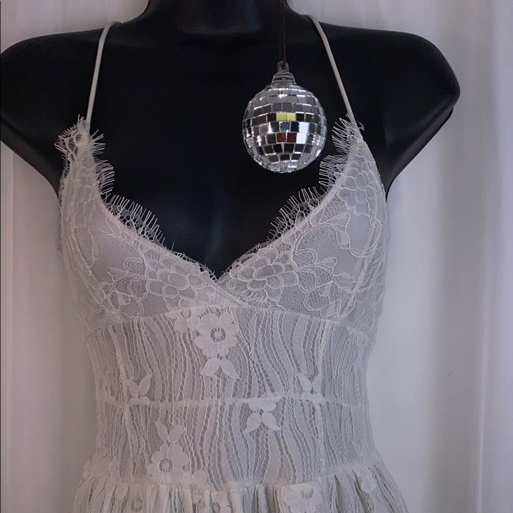 White Spaghetti Strap Sweetheart Midi Dress - Picture 8 of 13